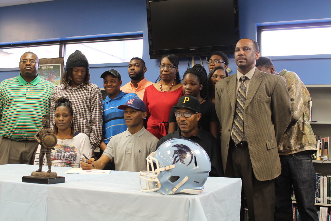 National Signing Day: Hunter-Kinard-Tyler High School